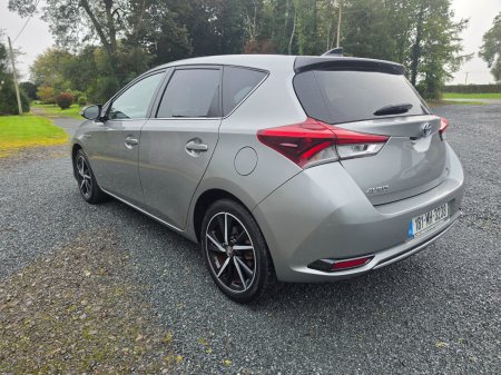 2018 Toyota Auris - photo 8