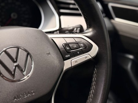 2022 Volkswagen Passat - photo 19