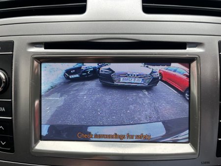 2013 Toyota Avensis - photo 24