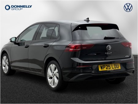 2025 Volkswagen Golf - photo 3
