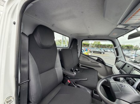 2020 Mitsubishi Canter - photo 15