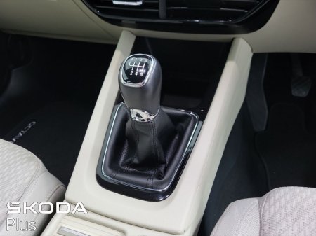 2023 Skoda Octavia - photo 32