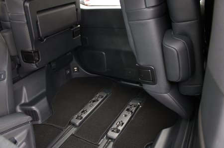 2025 Toyota Alphard - photo 39