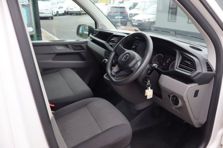2020 Volkswagen Transporter - photo 8