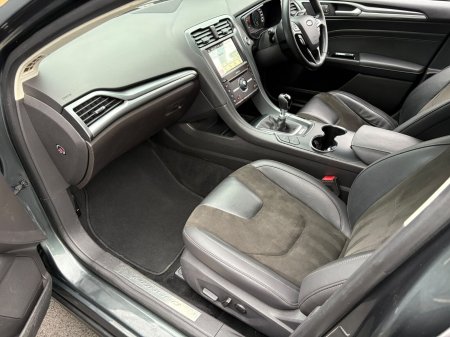 2018 Ford Mondeo - photo 18
