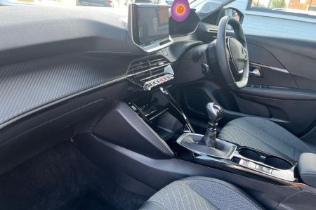 2024 Peugeot 208 - photo 18