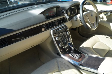2017 Volvo V70 - photo 24