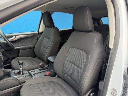 2021 Ford Kuga - photo 8