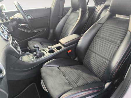 2018 Mercedes-Benz CLA - photo 12