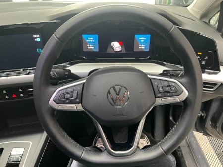 2024 Volkswagen Golf - photo 12