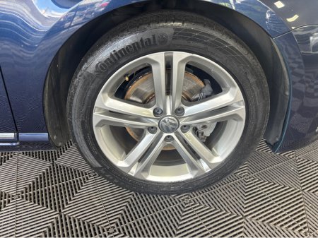 2015 Volkswagen Passat - photo 5
