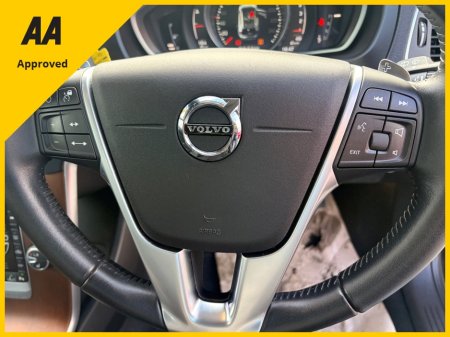 2019 Volvo V40 - photo 16