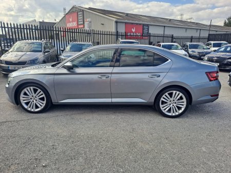 2017 Skoda Superb - photo 5