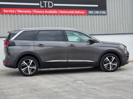 2018 Peugeot 5008 - photo 11