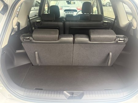 2017 Toyota Prius - photo 19