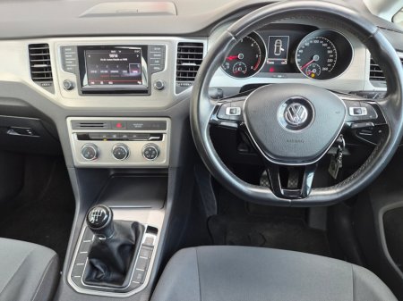 2014 Volkswagen Golf - photo 2