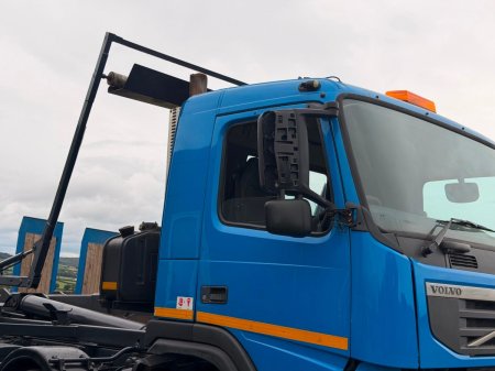 2009 Volvo FM - photo 33