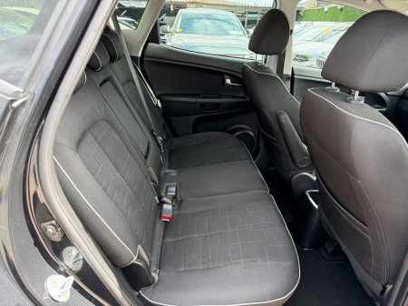 2017 Kia Venga - photo 19