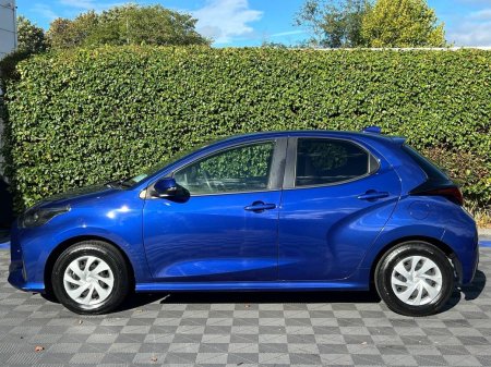 2021 Toyota Yaris - photo 3
