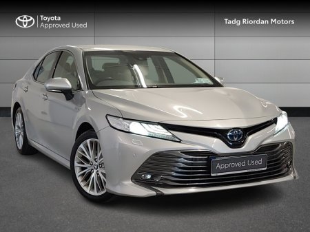2021 Toyota Camry HYBRID PLATINUM
