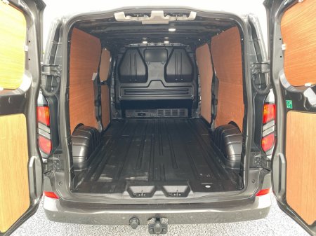 2025 Ford Transit Custom - photo 21