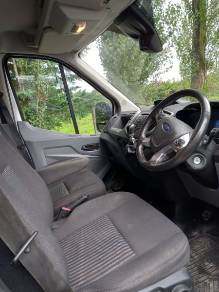 2018 Ford Transit - photo 9