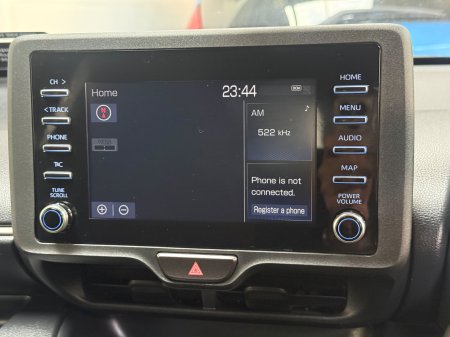 2022 Toyota Yaris - photo 11