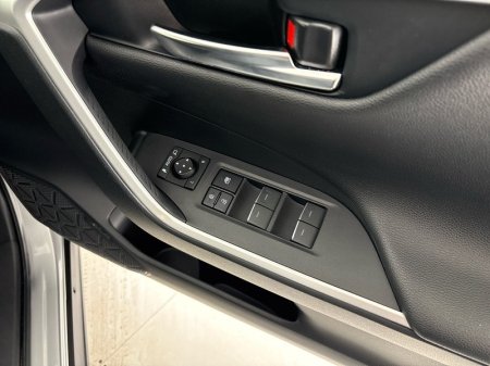 2023 Toyota RAV4 - photo 13