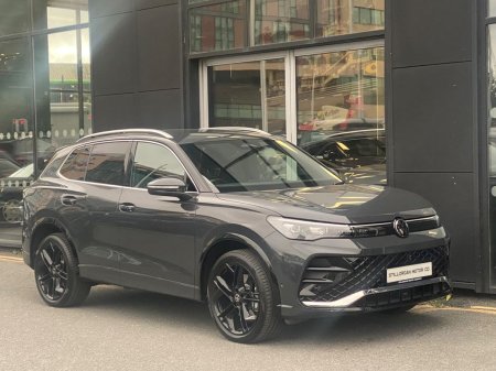 2025 Volkswagen Tiguan - photo 3
