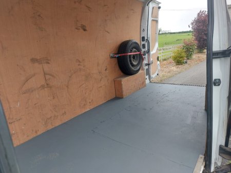 2021 Nissan NV400 - photo 23