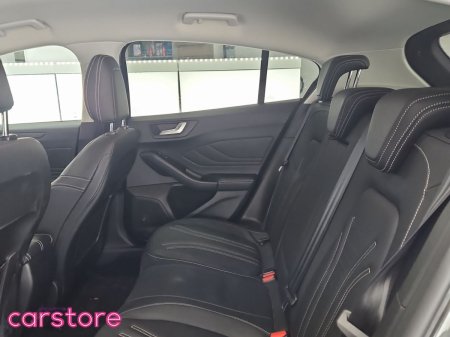 2021 Ford Focus - photo 13