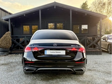 2025 Mercedes-Benz E 300 - photo 5