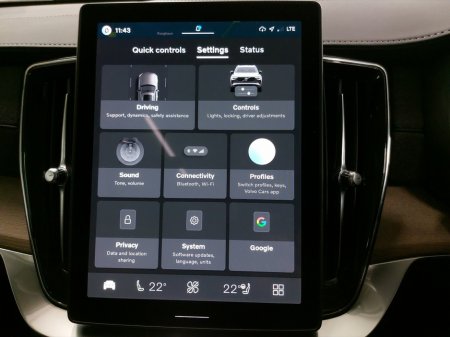 2025 Volvo XC90 - photo 17