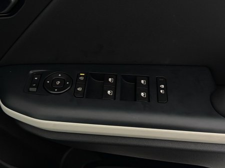 2026 Kia K4 - photo 35