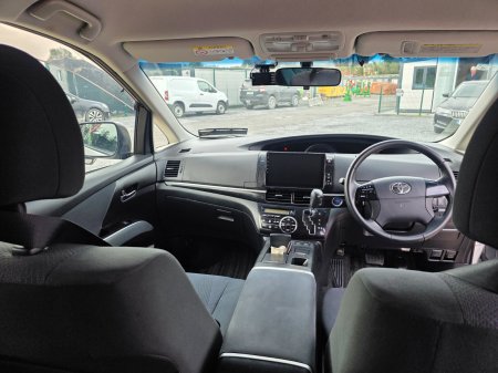 2015 Toyota Estima - photo 9