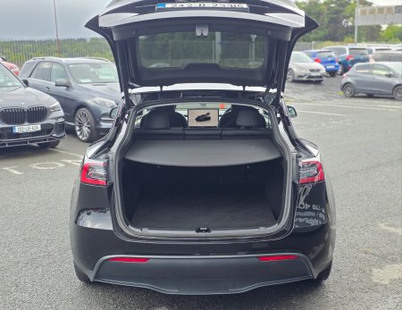 2024 Tesla Model Y - photo 21