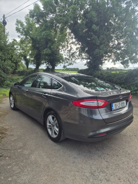 2015 Ford Mondeo - photo 2