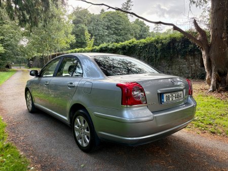 2008 Toyota Avensis - photo 2