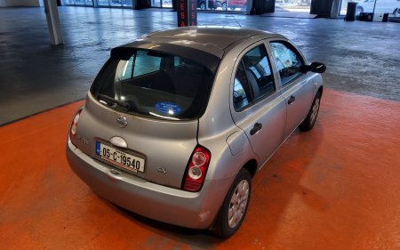 2005 Nissan Micra - photo 2