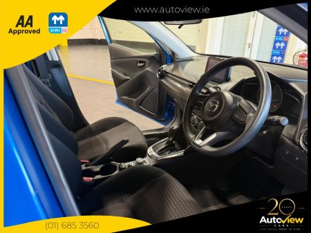 2017 Mazda Demio - photo 11