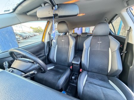 2016 Toyota Aqua - photo 11