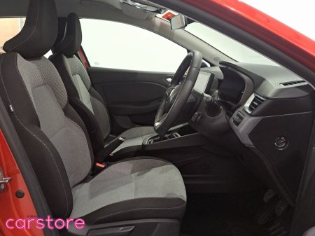 2024 Renault Clio - photo 12
