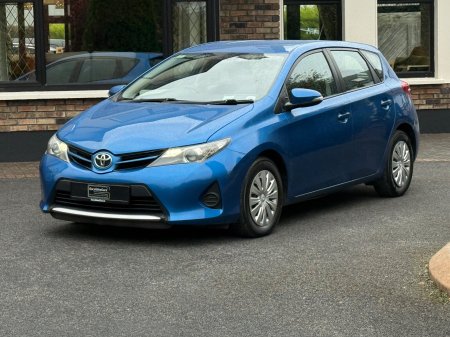 2014 Toyota Auris - photo 3