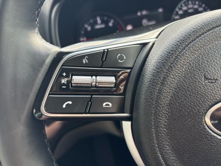 2021 Kia Sportage - photo 18