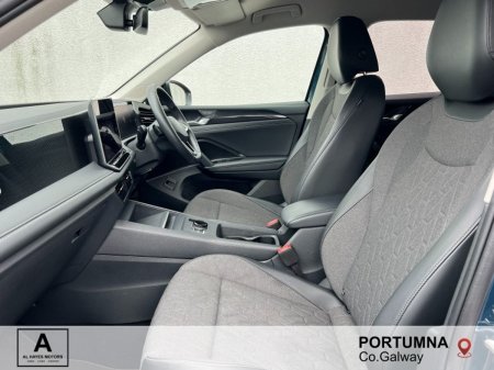 2025 Volkswagen Tiguan - photo 4