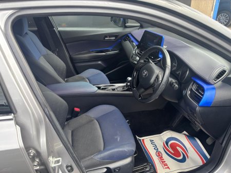 2017 Toyota C-HR - photo 5