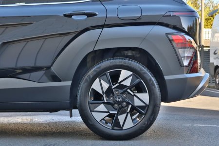 2025 Hyundai KONA - photo 4