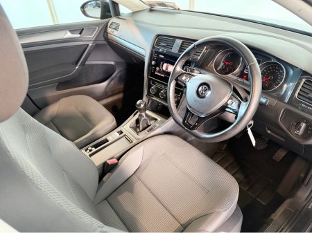 2018 Volkswagen Golf - photo 3