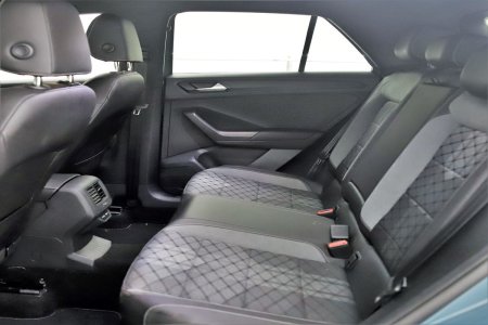2023 Volkswagen T-Roc - photo 16