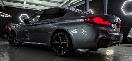 2020 BMW 5-Series - photo 8
